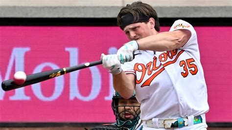 Orioles’ Adley Rutschman puts on switch-hitting show in Home Run Derby but falls in opening round